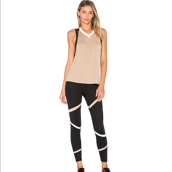 Body Language Slash Legging - Picture 4 of 4